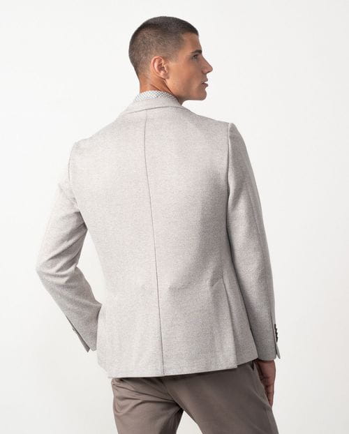 Unstructures and unlined slim fit blazer from heringbone knit-like fabric