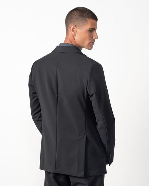 Unstructures and unlined slim fit blazer from technical stretch knit-like fabric