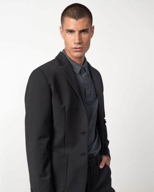 Unstructures and unlined slim fit blazer from technical stretch knit-like fabric