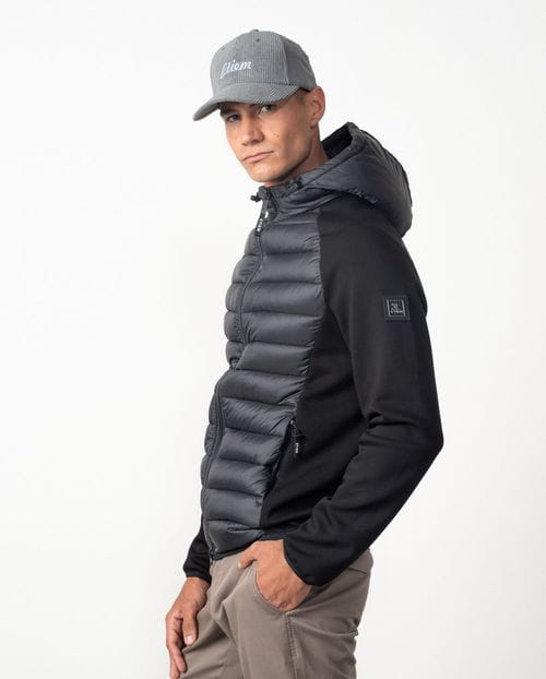 Ultra-lightweight quilded hooded jacket combining technical fabric and foam