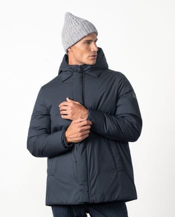 Parka de cuello camisero con capucha-chaleco desmontable en tejido técnico `ultralight´