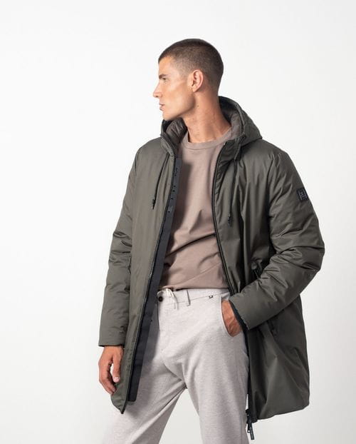 Long parka with fixed hood in ultralight stretch technical fabric