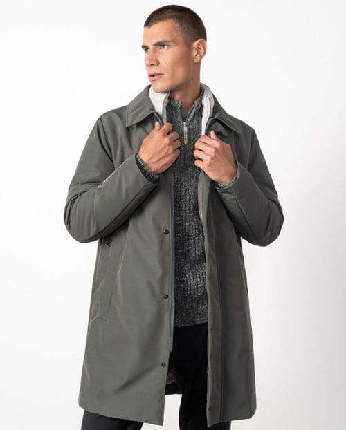 Short quilted trench coat with detachable vest in waterrepellent fabric