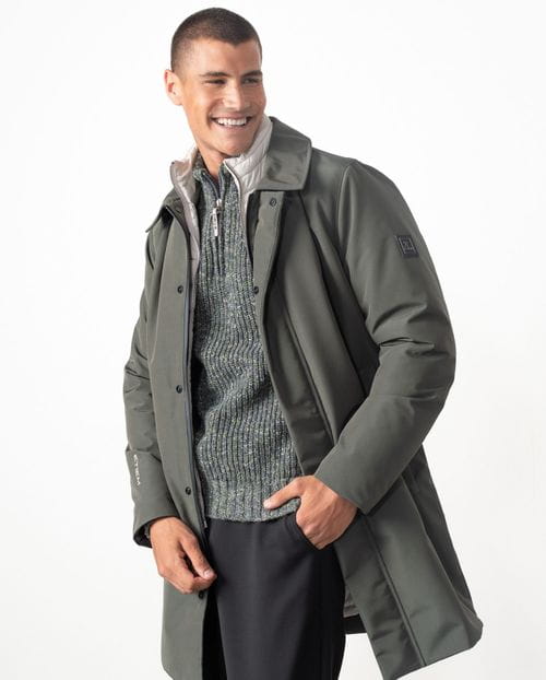 Short quilted trench coat with detachable vest in waterrepellent fabric