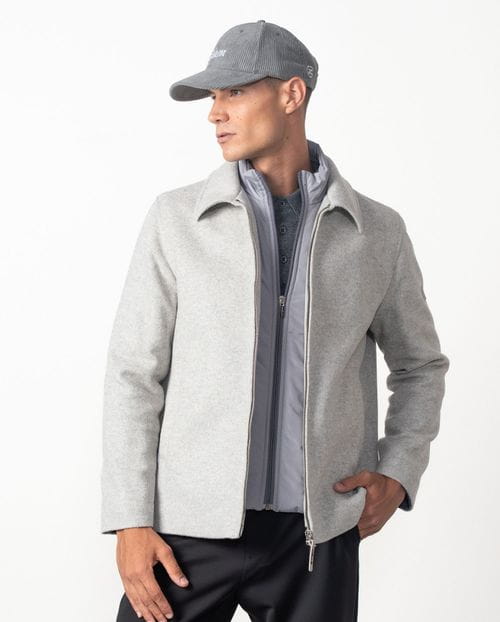 Short jacket in lightweight fabric with detachable collar