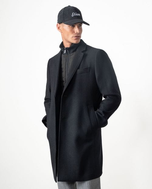 Short unlined and unstructured ´knit-style´coat with detachable collar-waist