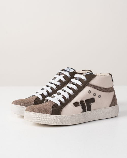 Low lace-up anckle boot made in combined fabrics