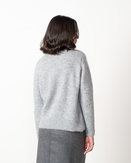 Jersey de pico en lana de alpaca e hilo de lúrex