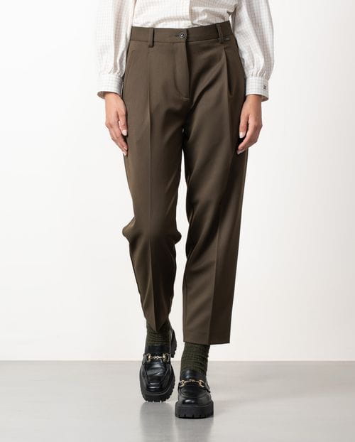 Cropped barrel trousers with pleats made in washable wool-style fabric of polieser-viscose
