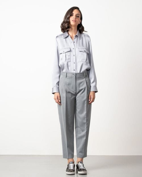 Cropped barrel trousers with pleats made in washable wool-style fabric of polieser-viscose