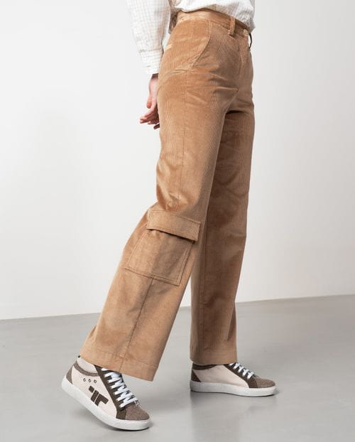Wide-leg cargo style trousers in elastic corduroy fabric