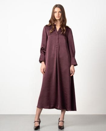 Midi long dress with round neckline in satin fabric