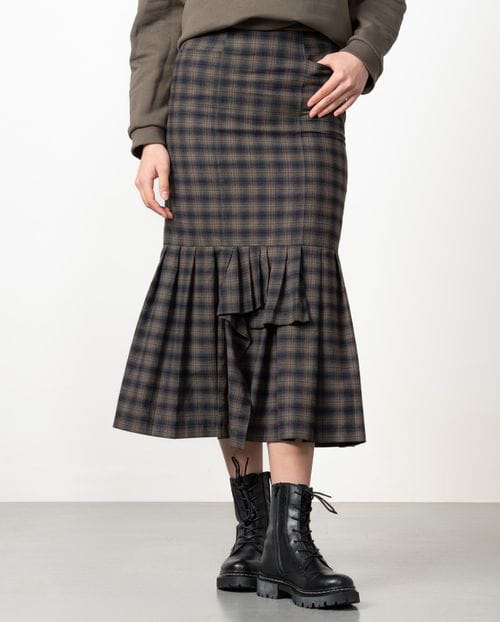 Falda midi entallada con volantes en el bajo en popelín afranelado de cuadros