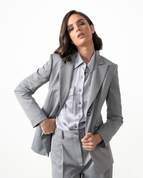 Fitted blazer made from cool wool-style fabric with polyester-viscose