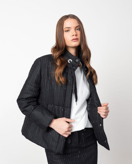 Cazadora acolchada de lana con raya diplomática