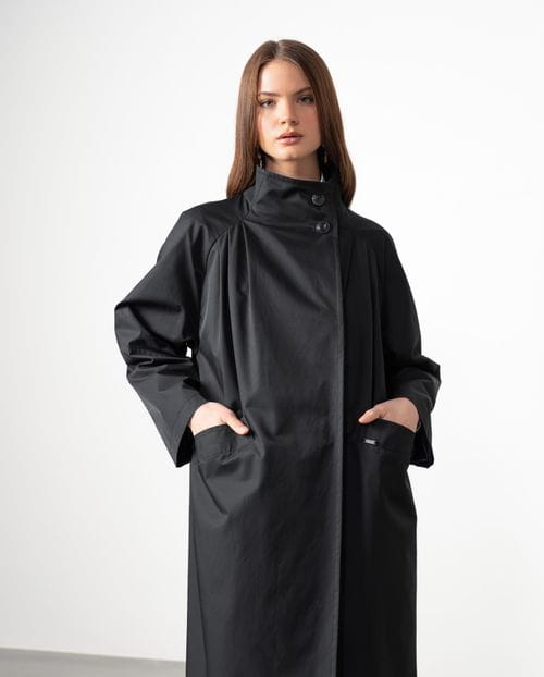 Oversize dustercoat with funnel neck made in water-repellent twill fabric
