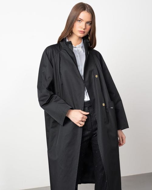Oversize dustercoat with funnel neck made in water-repellent twill fabric