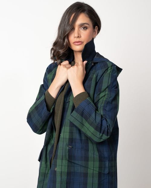 <p>Parka acolchada en algodón encerado de cuadros</p>