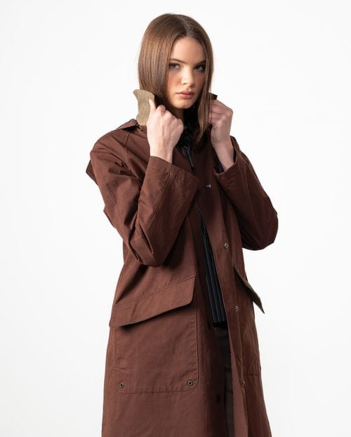 <p>Parka acolchada en tejido de algodón aterciopelado repelente al agua</p>