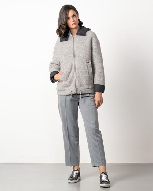 Combined short coat with boiled wool and quilted nylon fabric, detachable hood and zipper fastening