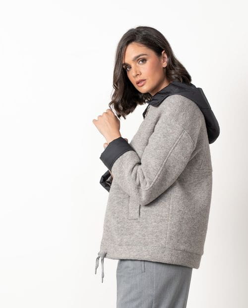 Combined short coat with boiled wool and quilted nylon fabric, detachable hood and zipper fastening