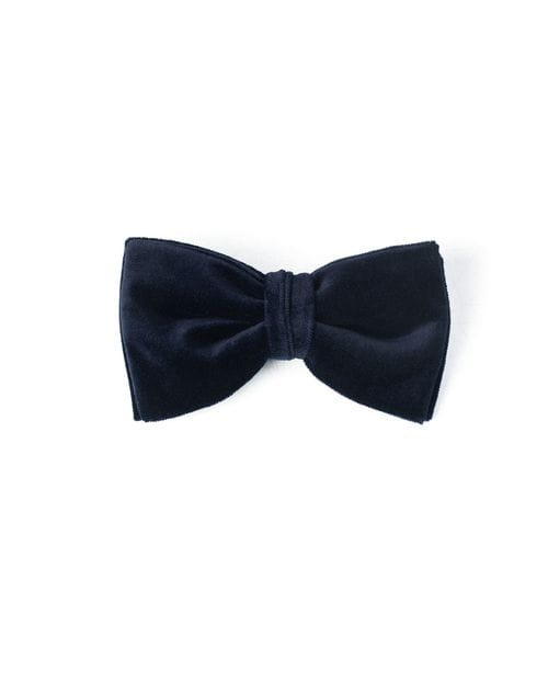 Velvet bow tie