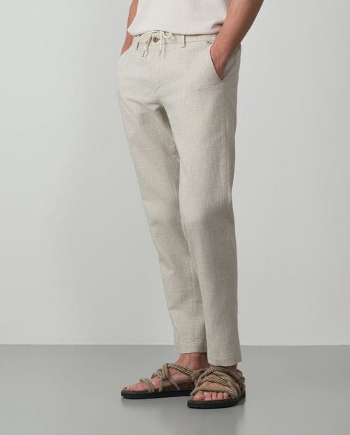 Sport trouser with cord and elastic waistband made of linen-cotton squared fabric