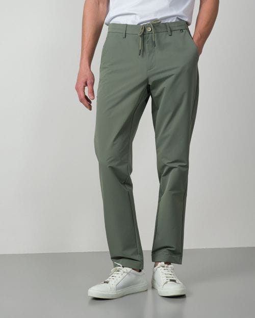 Trousers with cord and elastic waistbrand made of flexible technical fabric