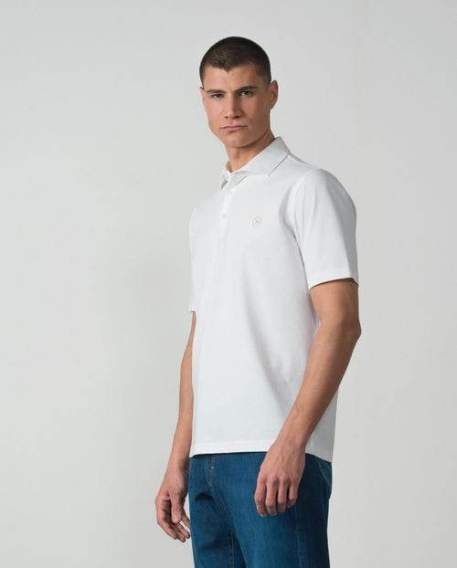 Short sleeved polo shirt with shirt collar in mercerised plain circular point