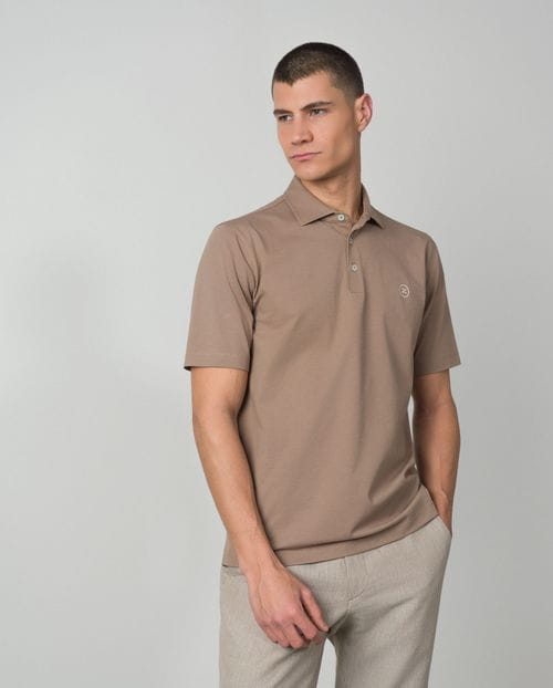 Polo de manga corta con cuello camisero en punto liso mercerizado
