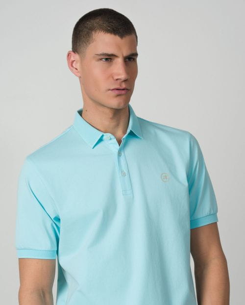 Short sleeved polo shirt with structure collar in mercerised cotton jersey
