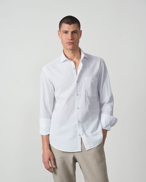 Sport relaxed fit shirt with embossed stripes and seersucker