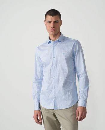 Slim fit sport shirt in microprinted cotton
