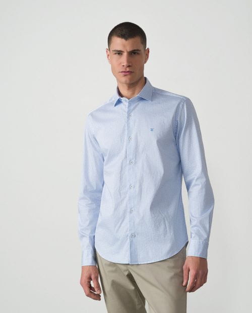 <p>Slim fit sport shirt in microprinted cotton</p>