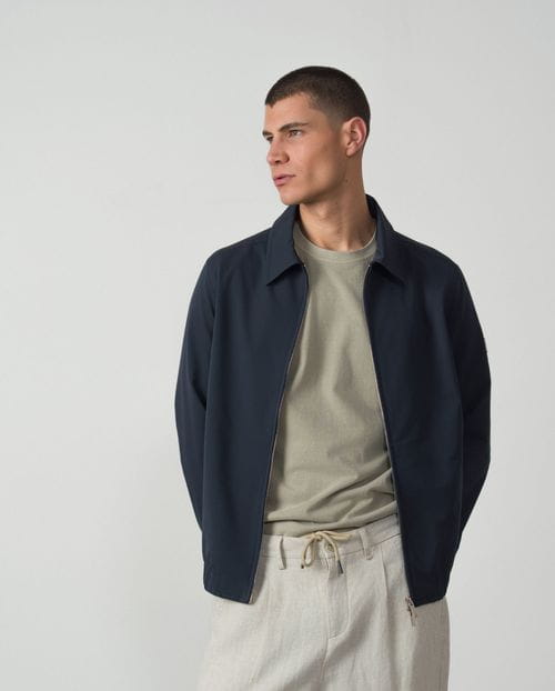 Zippered shirt jacket in elastic technical fabric