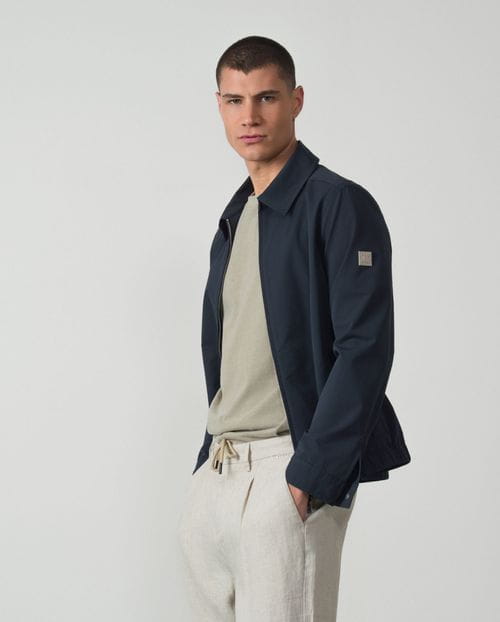 Zippered shirt jacket in elastic technical fabric