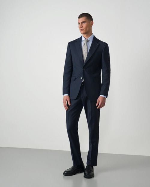 <p>Traje recto <em>slim fit</em> de lana mezcla elástica</p>