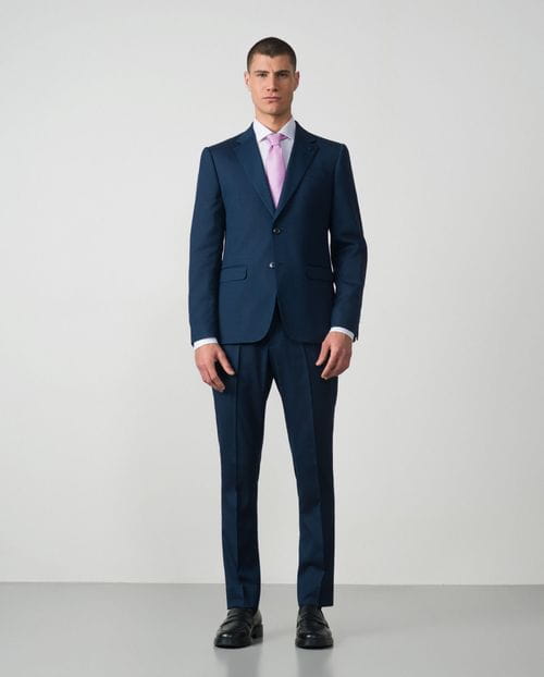 Extra slim suit from elastic two-toned microstructure