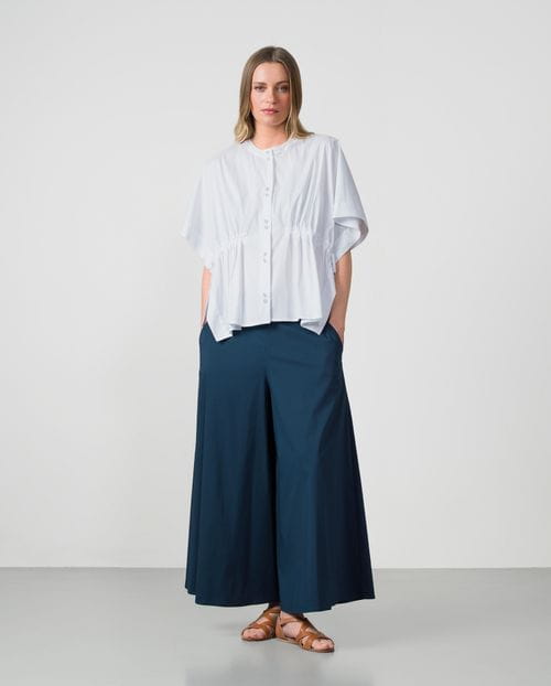 Loose-fit poplin blouse with gathered waist