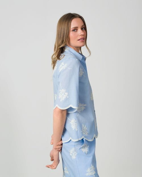 Shorted-sleeved shirt in embroidered cotton voile