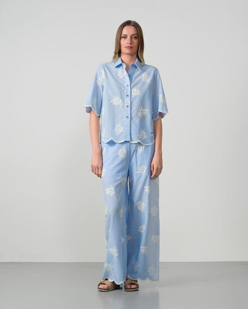 Shorted-sleeved shirt in embroidered cotton voile