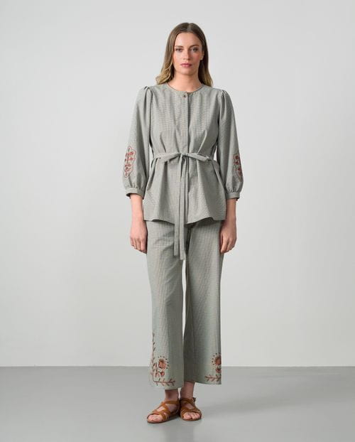 Gingham check blouse with embroidered sleeves