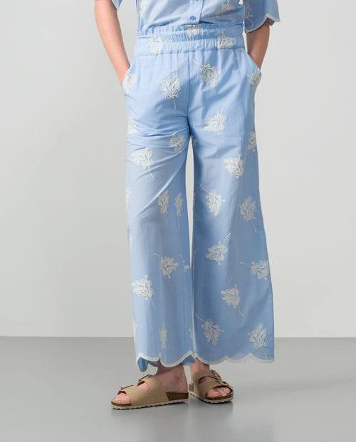 Embroidered trousers with elastic waistband