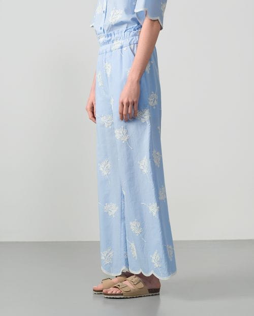 Embroidered trousers with elastic waistband