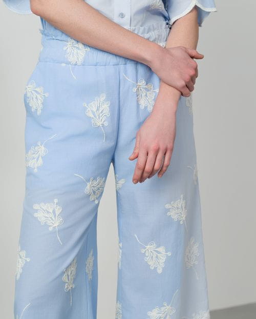Embroidered trousers with elastic waistband