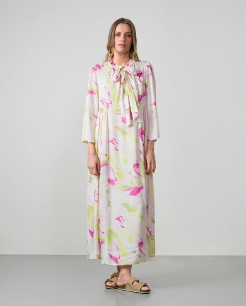Vestido largo en 'twill' de viscosa con estampado acuarelado