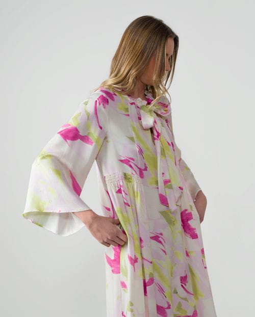 Vestido largo en 'twill' de viscosa con estampado acuarelado