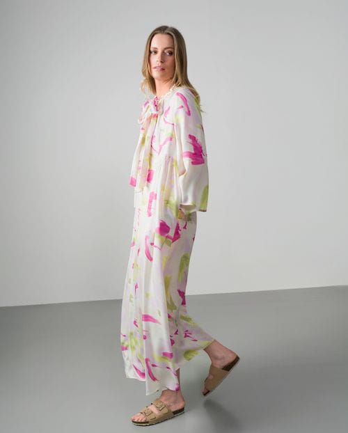 Vestido largo en 'twill' de viscosa con estampado acuarelado