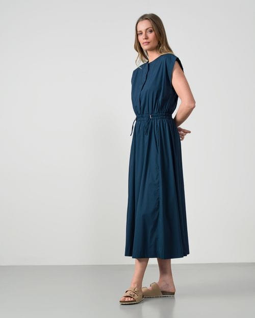 Midi gathered dress with sleeveless desing in cotton poplin