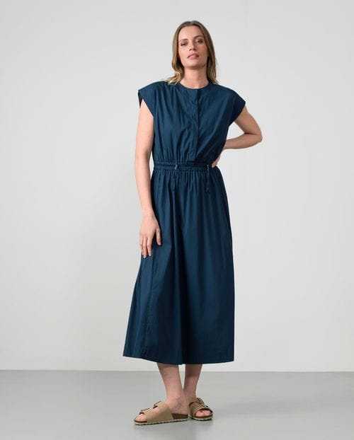 Vestido midi fruncido con manga sisa en popelín de algodón